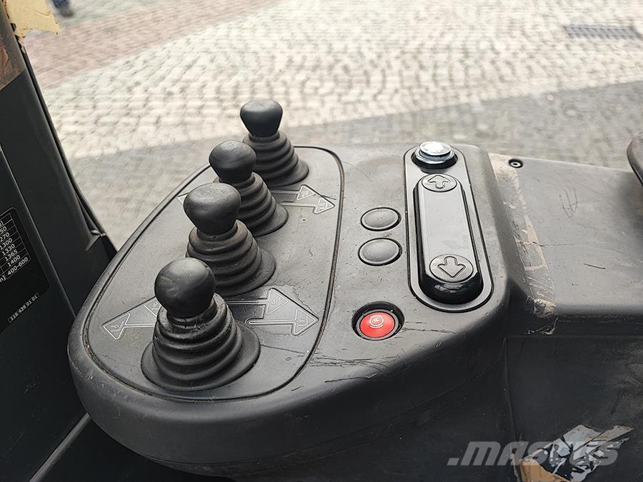 Linde R14X-03 Reachtruck