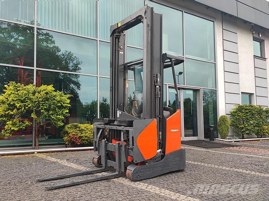 Linde R14X-03 Reachtruck