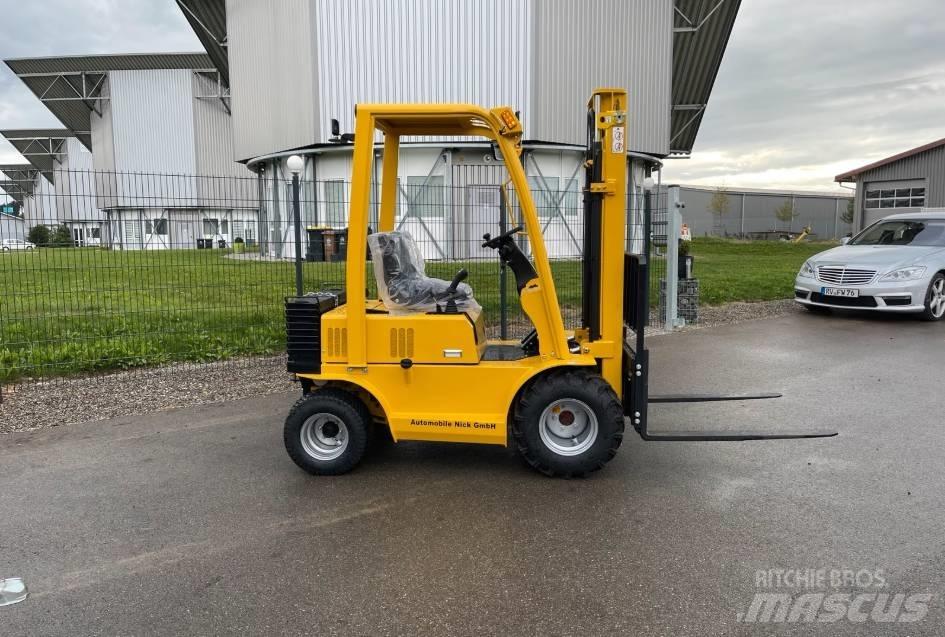 Geländestapler CD10 Diesel gaffeltrucks