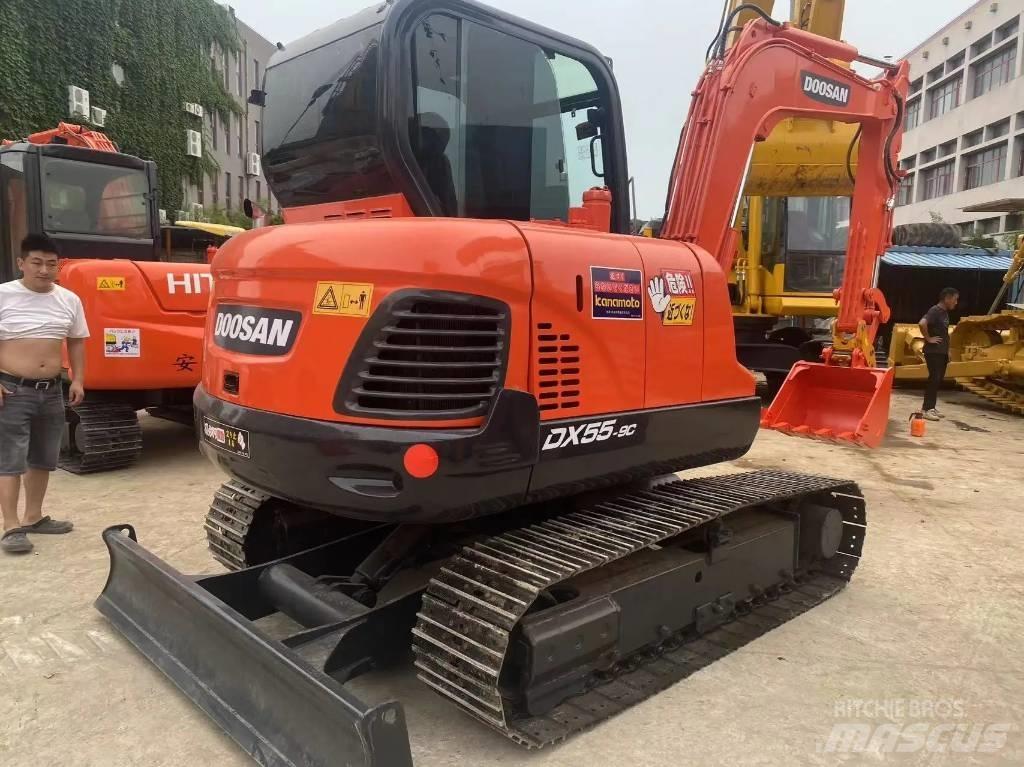 Doosan DX55-9C Gravemaskiner på larvebånd