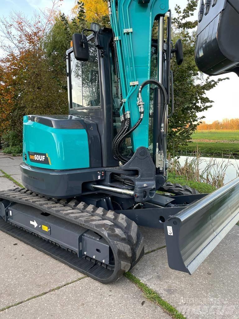 Sunward SWE60UF Minigravemaskiner
