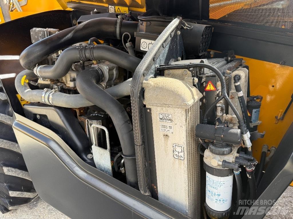 JCB 540-140 Teleskoplæssere