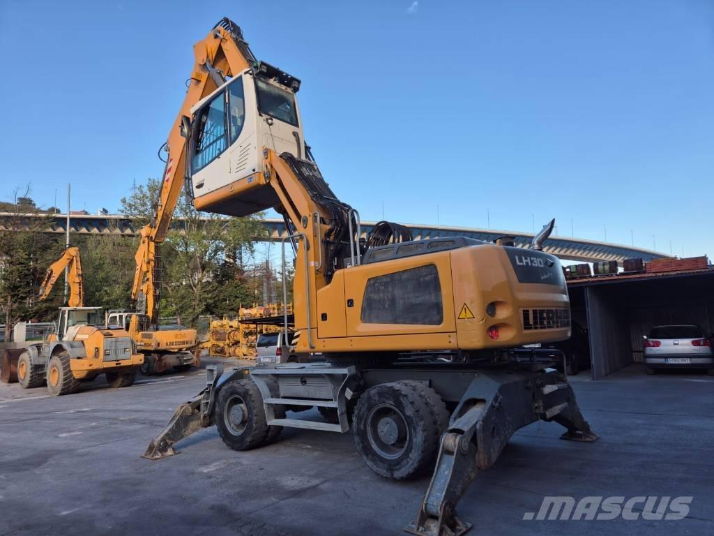 Liebherr LH 30 M Materialehåndteringsmaskiner