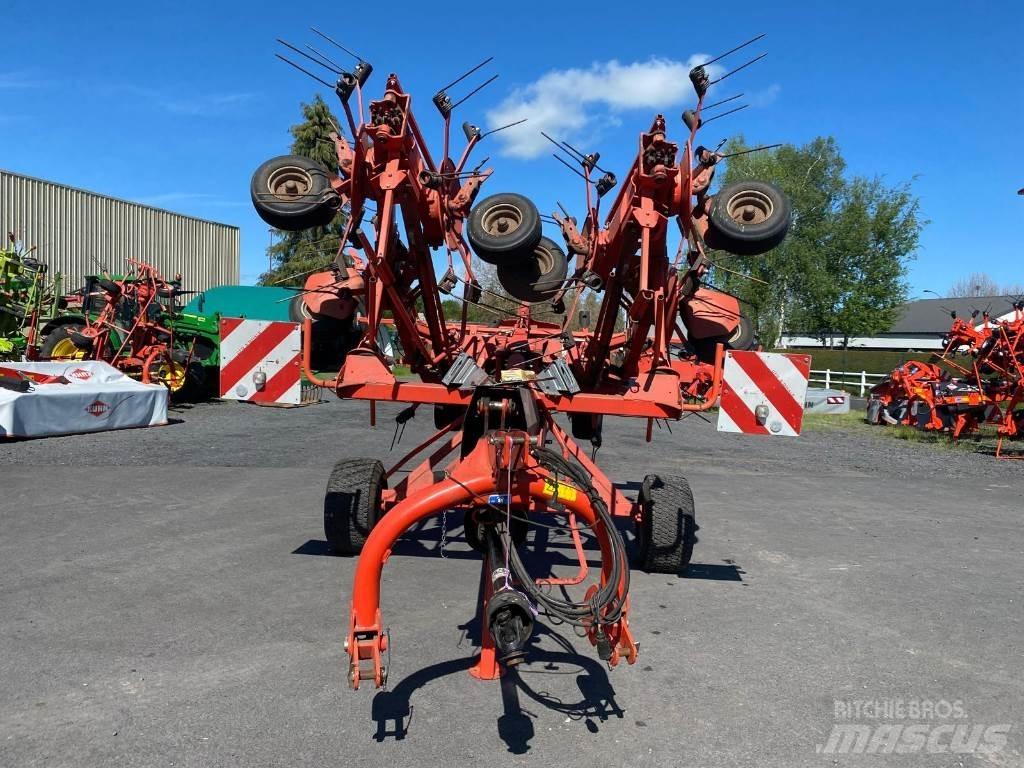Kuhn GF8702T River og høvendere