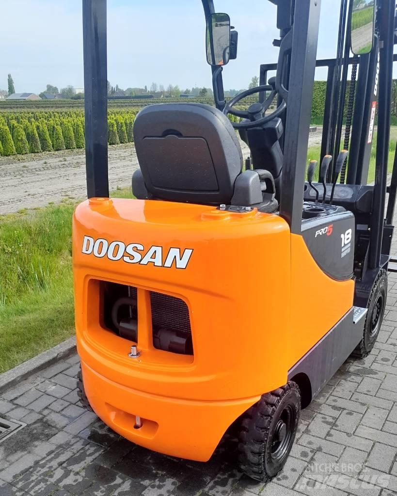 Doosan D18S PRO5 Diesel gaffeltrucks