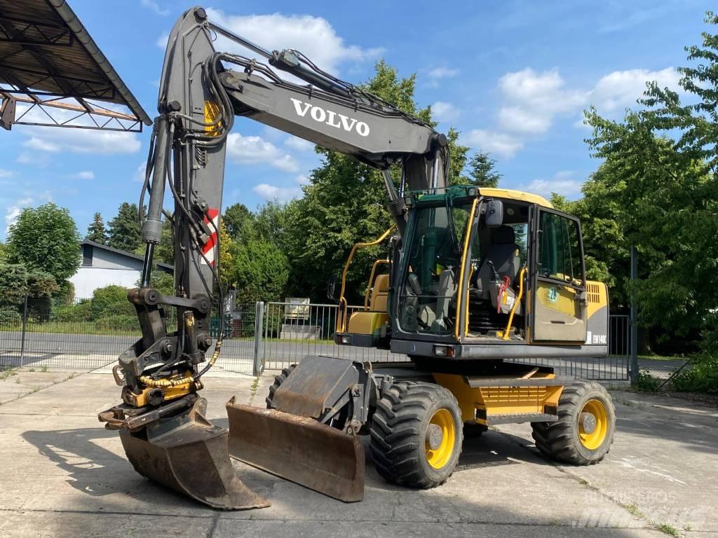 Volvo EW 140 C Gravemaskiner på hjul