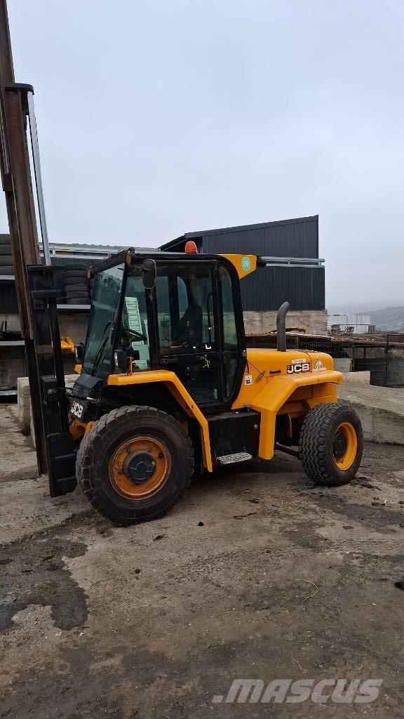 JCB 930 Terrængående gaffeltruck