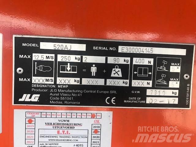 JLG 520 AJ Bomlifte med knækarm