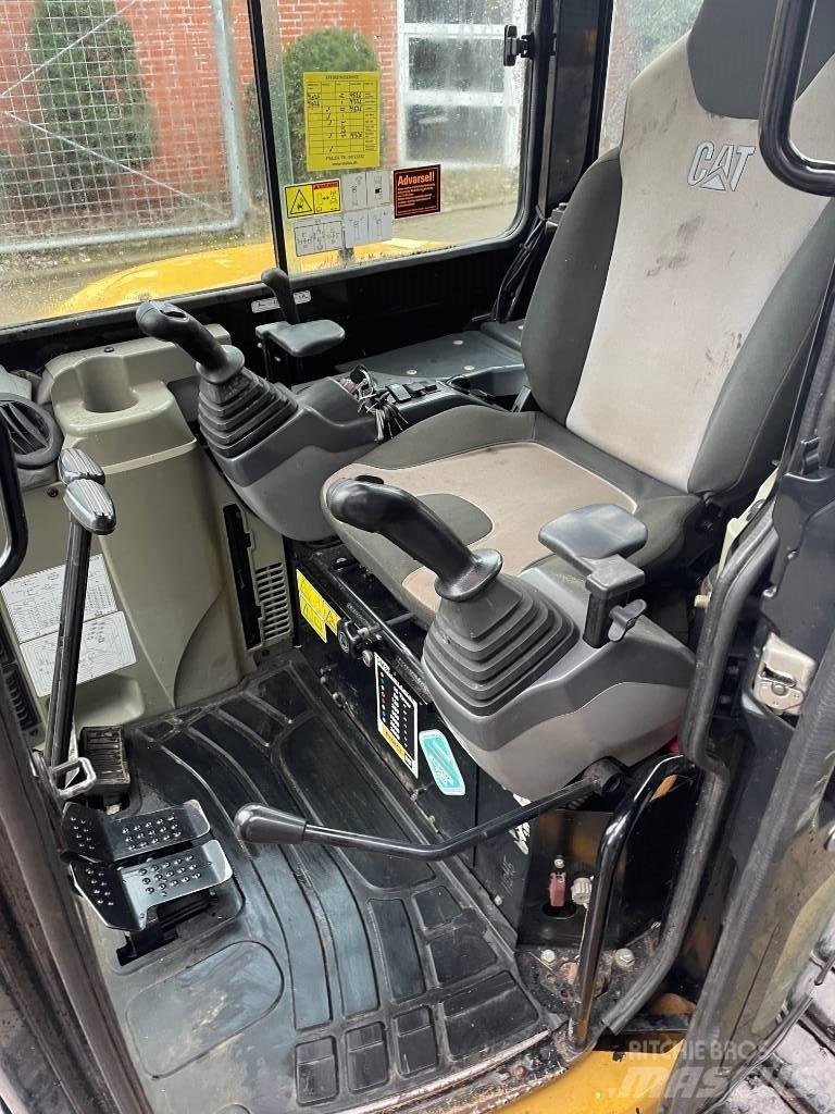 CAT 305D Minigravemaskiner