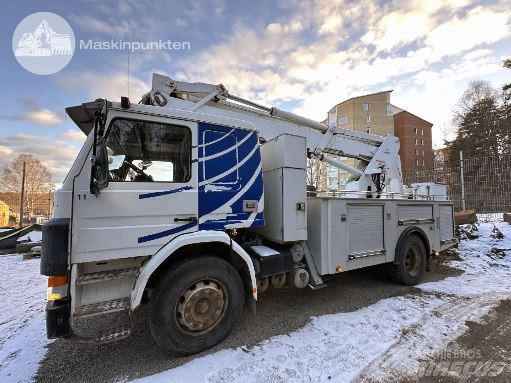 Scania P 92 M Lastbil med kran