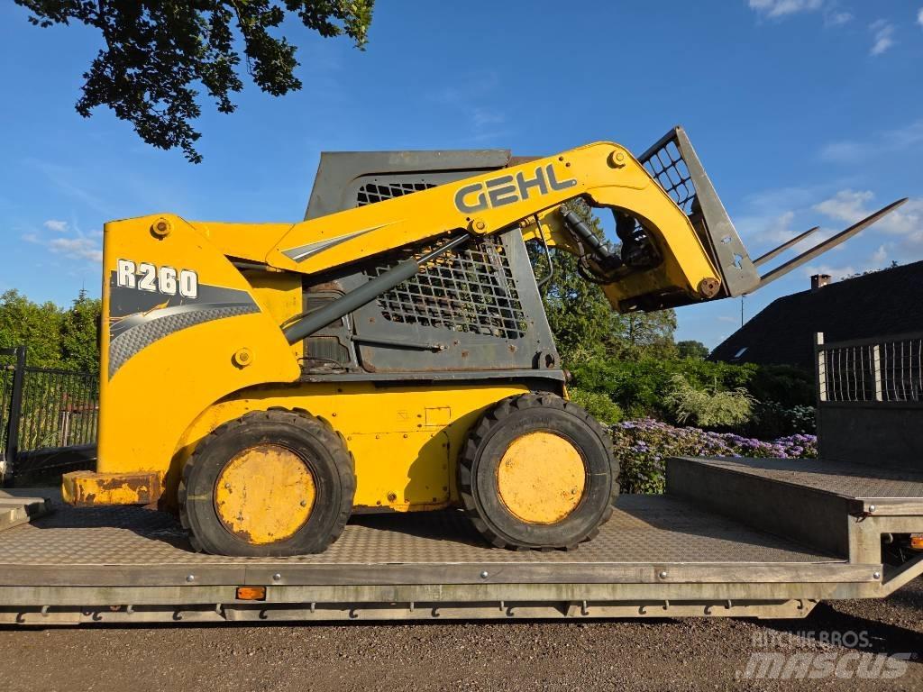 Gehl R 260 DEFECT!! Minilæsser - skridstyret