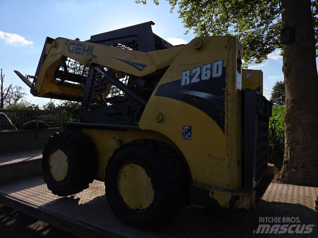 Gehl R 260 DEFECT!! Minilæsser - skridstyret