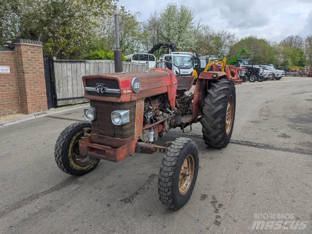 Massey Ferguson 165 Traktorer