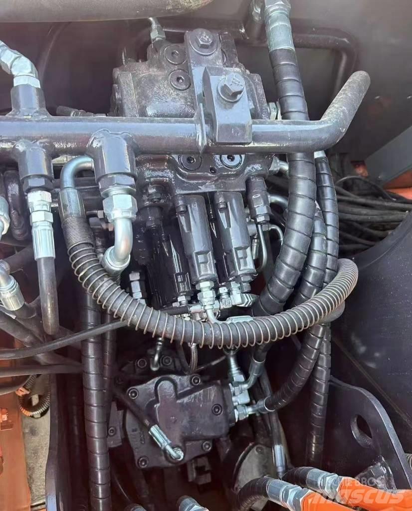 Hitachi 70 Gravemaskiner på larvebånd