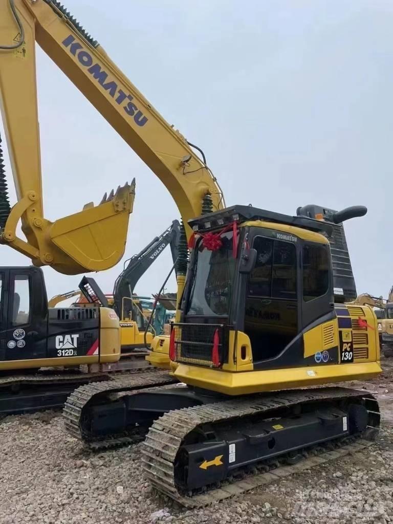 Komatsu PC 130-8 Gravemaskiner på larvebånd