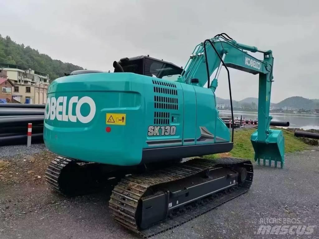 Kobelco SK130-11 Midi-gravemaskiner 7t - 12t