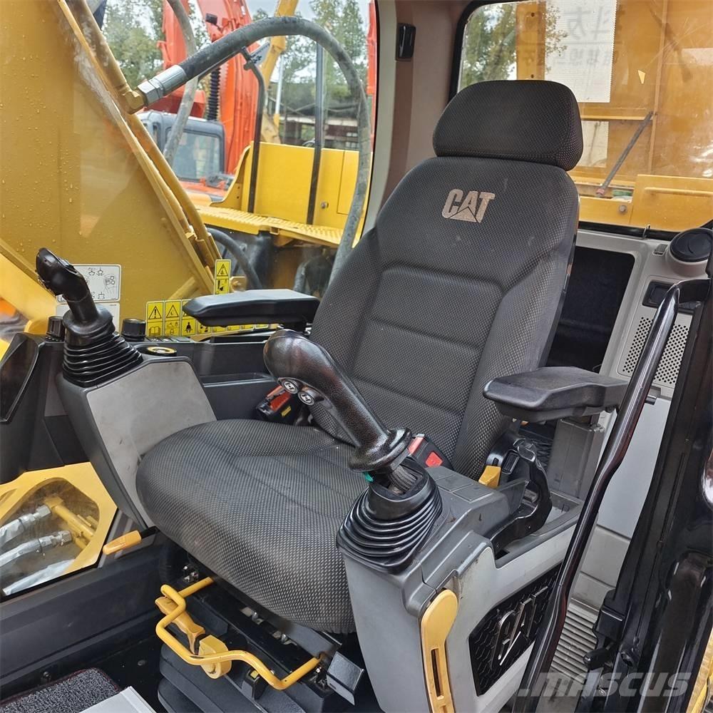 CAT 320 GC Gravemaskiner på larvebånd