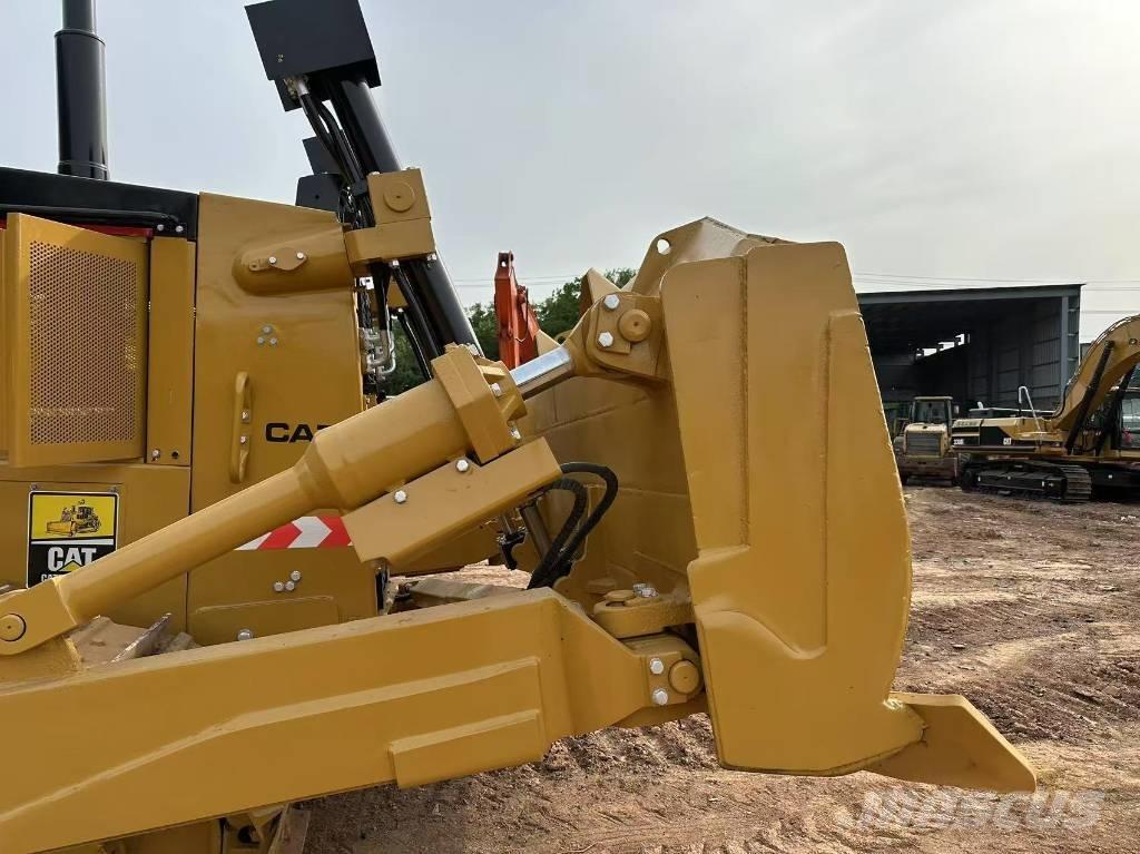 CAT D8R Bulldozer på larvebånd