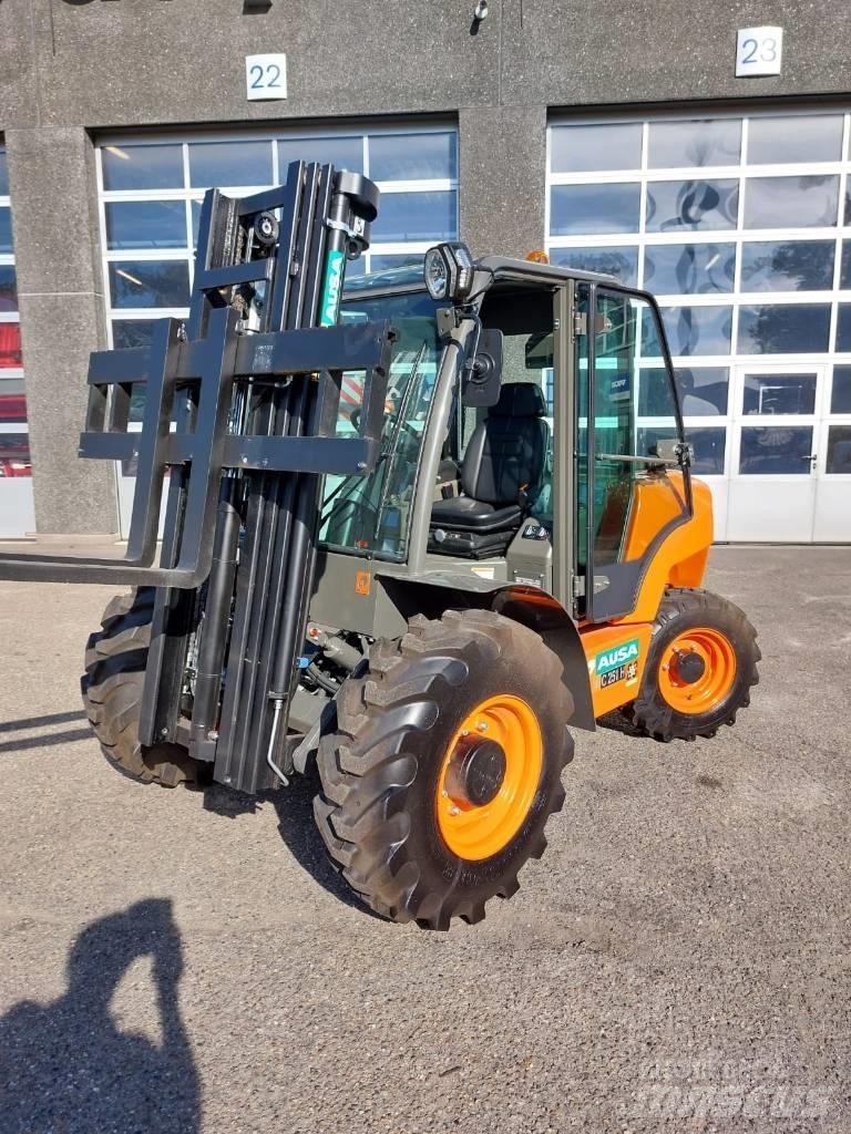 Ausa C 251 H x4 Terrængående gaffeltruck
