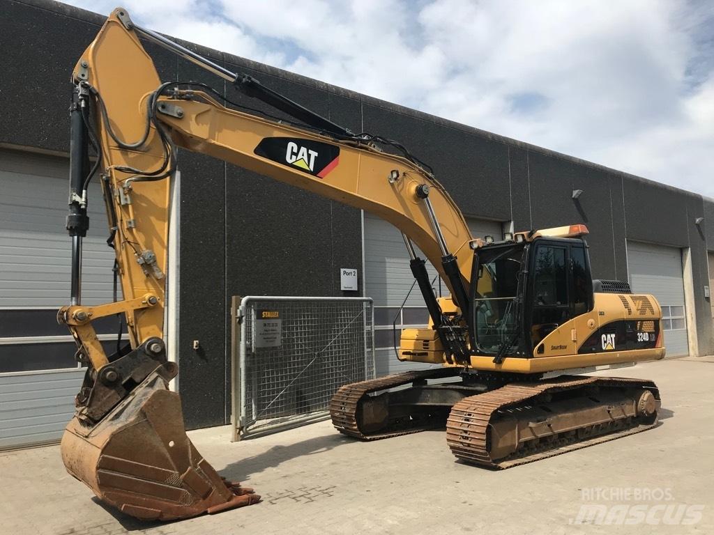 CAT 324D Gravemaskiner på larvebånd