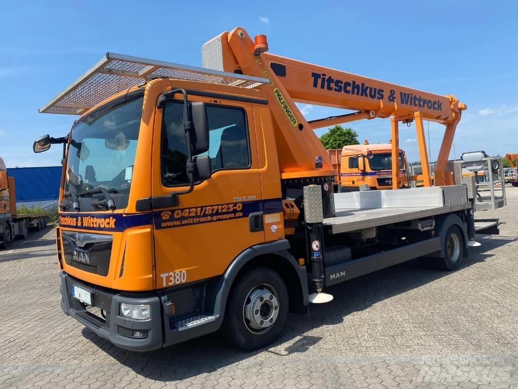 Palfinger P 300 Lastbilmonterede lifte