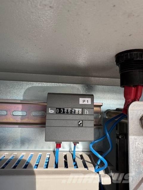 Böcker AK 32/1500 Kraner til hårdt terræn