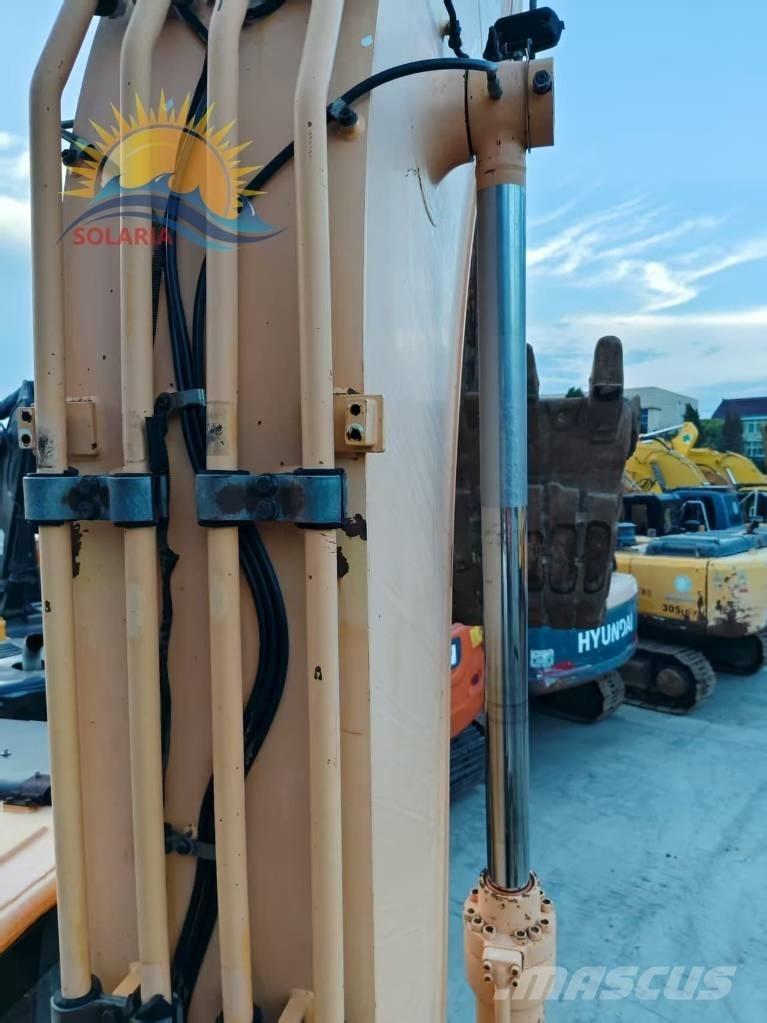 Hyundai R225LC-9 Gravemaskiner på larvebånd