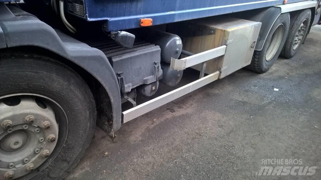 Scania P340 P 6x2 Chassis