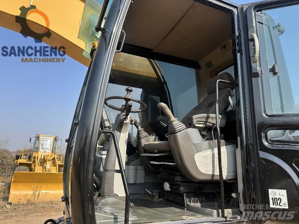 CAT M320D Gravemaskiner på hjul