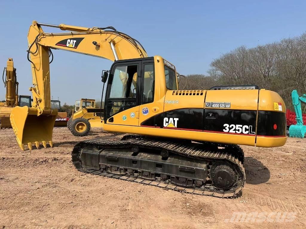 CAT 325 CL Gravemaskiner på larvebånd