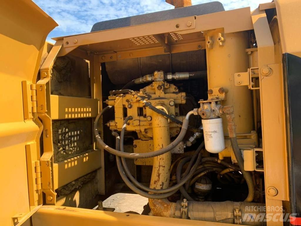 CAT 320BL Gravemaskiner på larvebånd
