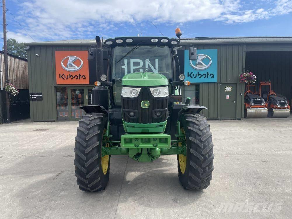 John Deere 6135R Traktorer