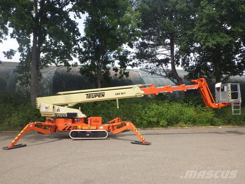 Teupen LEO30T Bomlifte med knækarm
