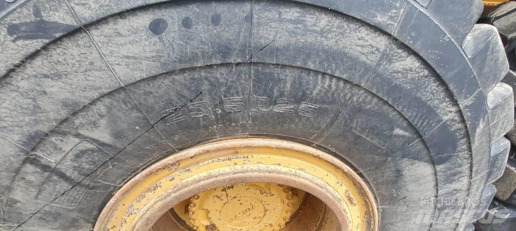 Volvo A 25 F Terrængående lastbiler