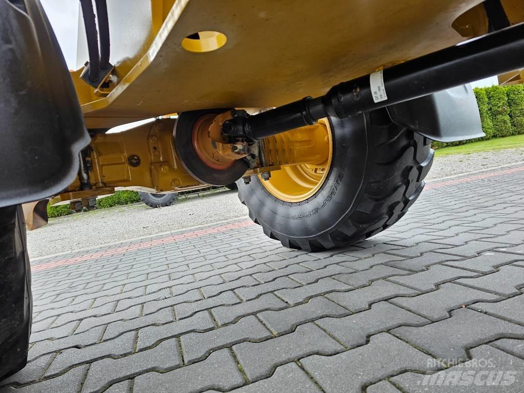 CAT 906 M Læssemaskiner på hjul