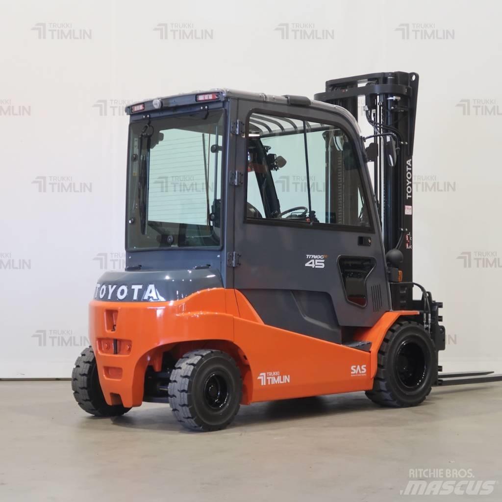 Toyota 8FBMT45 El gaffeltrucks