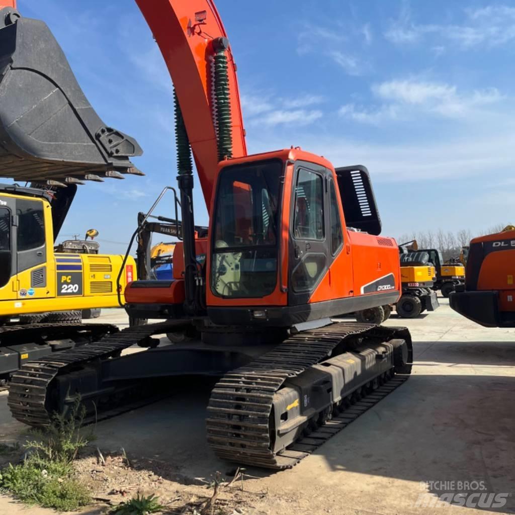 Doosan DX 300 Gravemaskiner på larvebånd