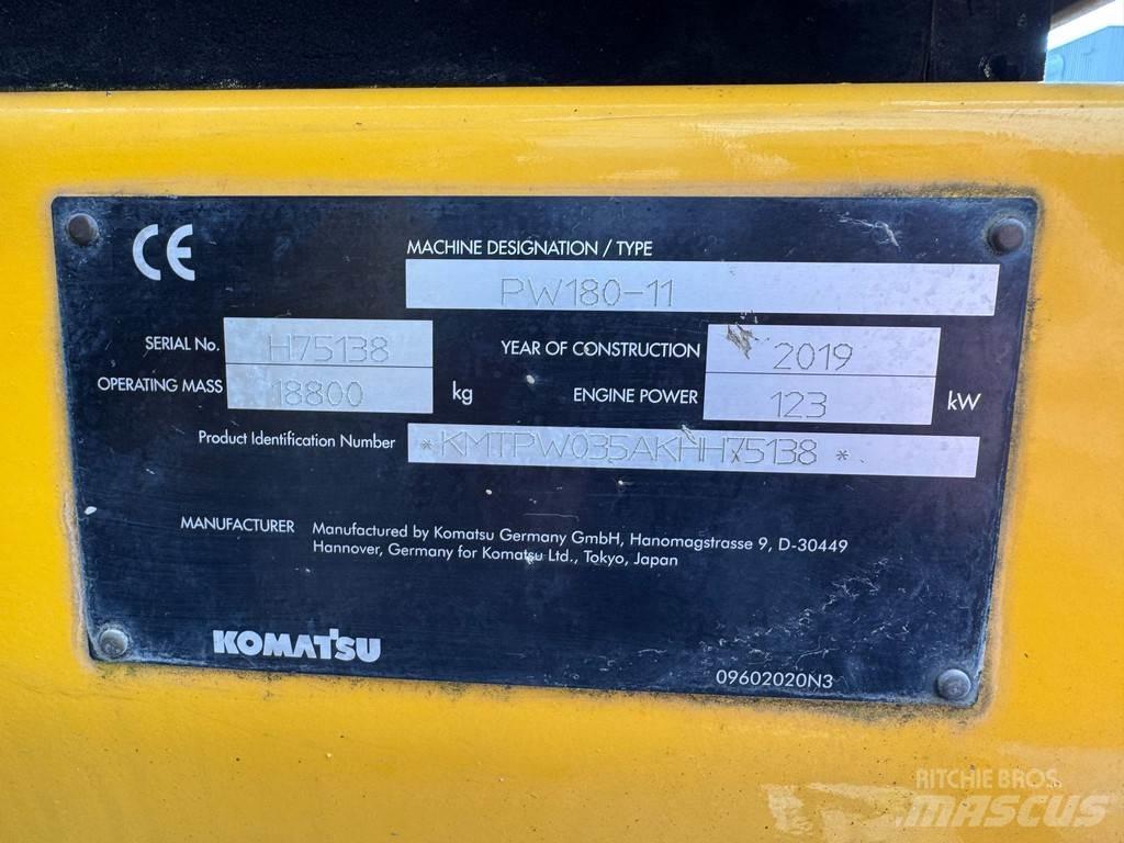 Komatsu PW180-11 Gravemaskiner på hjul