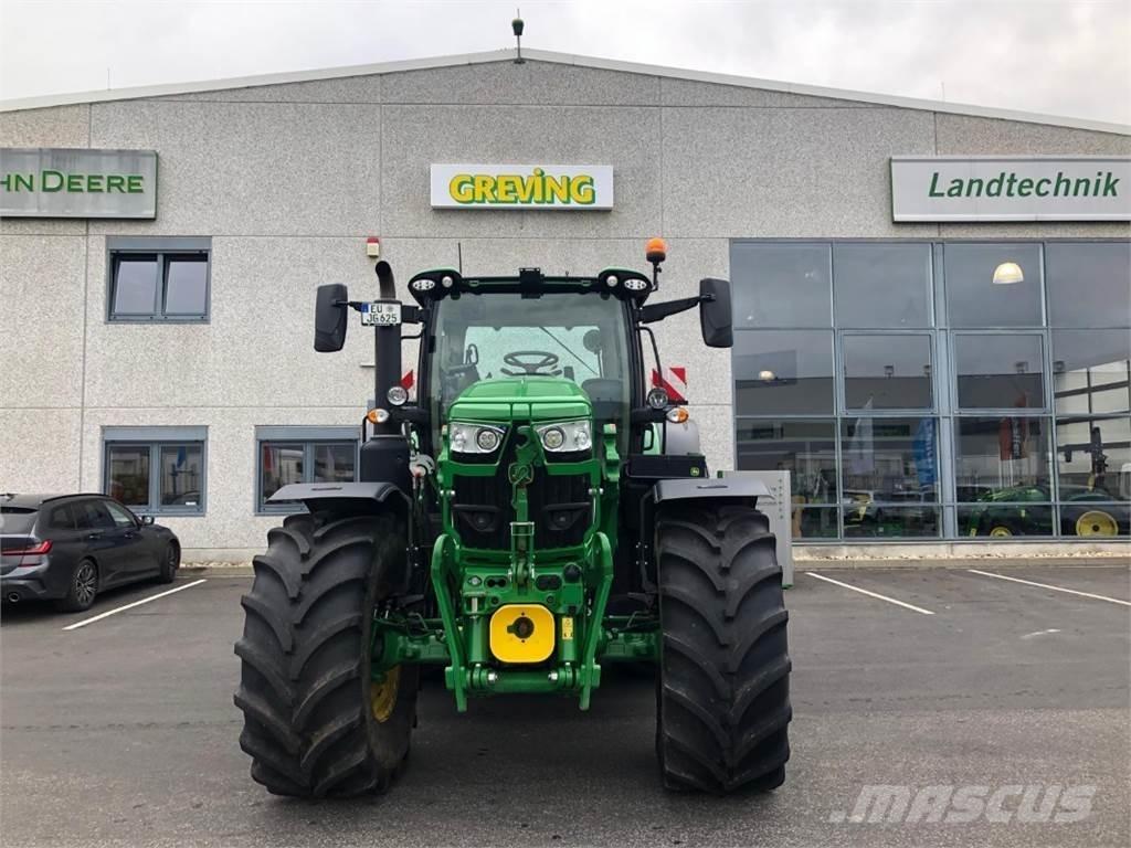 John Deere 6R215 Traktorer
