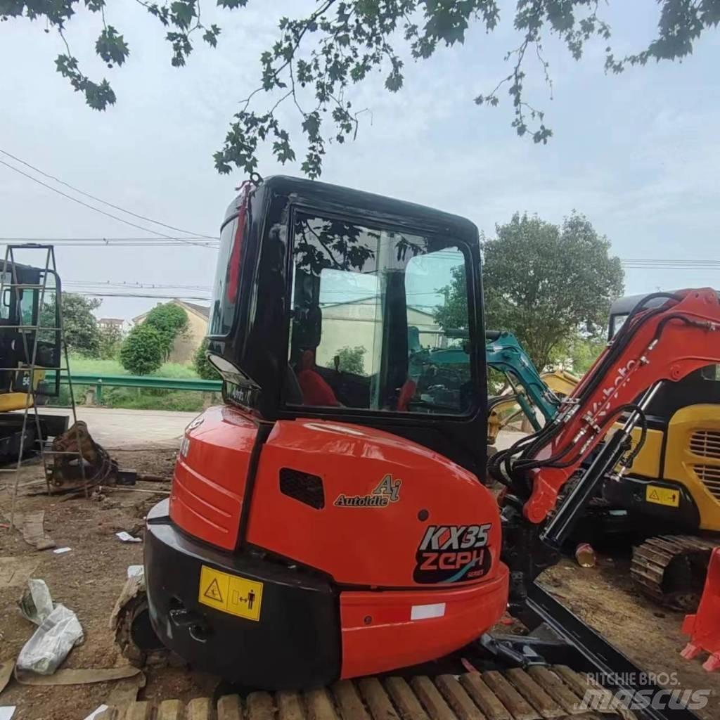 Kubota U 35 Minigravemaskiner