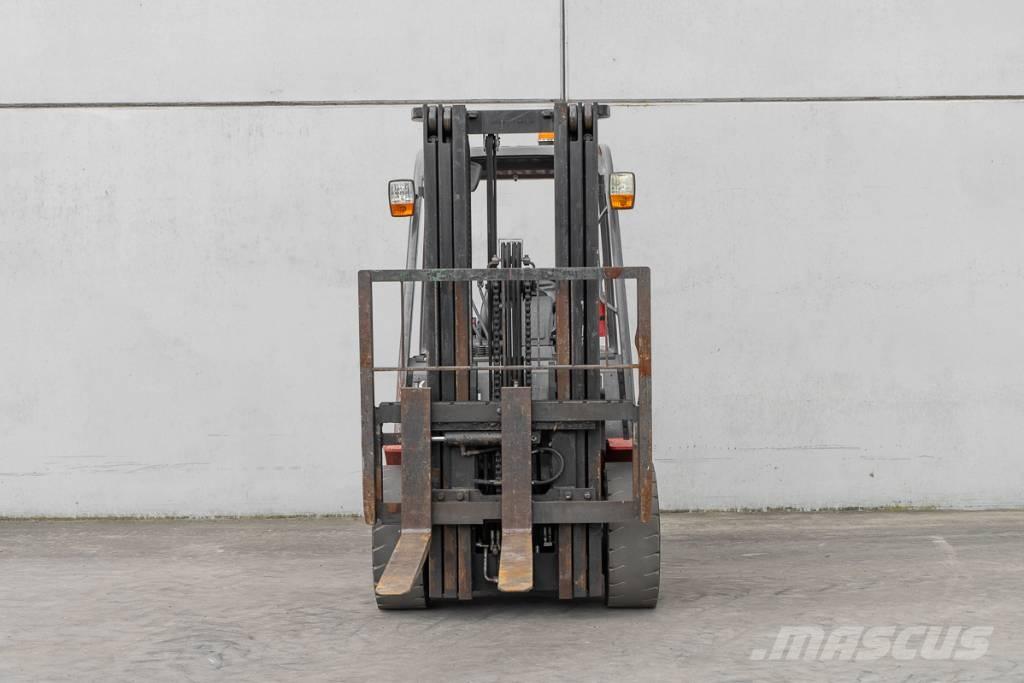 Manitou MI 30 D Diesel gaffeltrucks