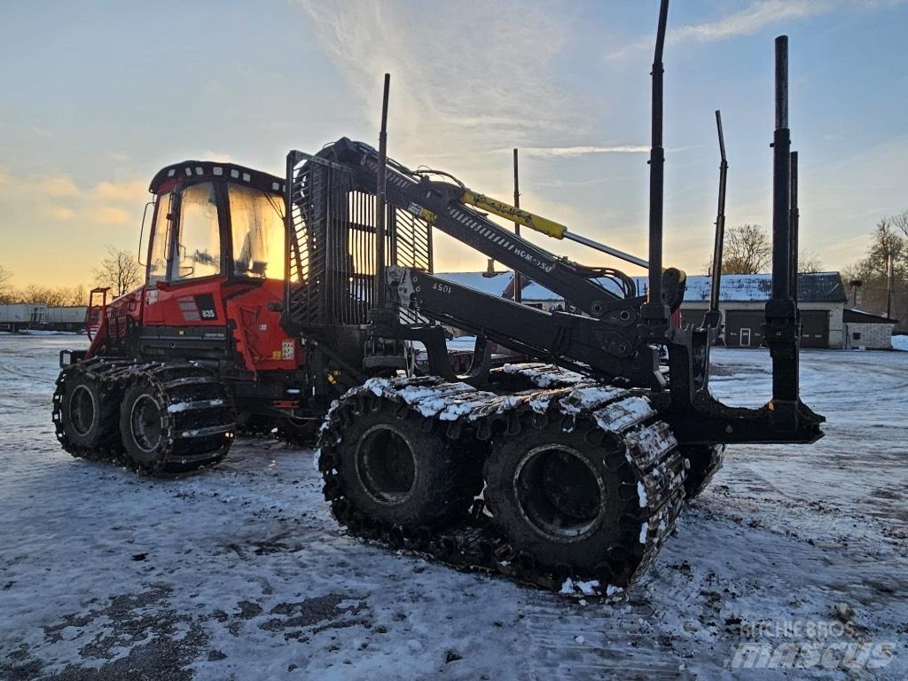 Komatsu 835 Udkørselsmaskiner