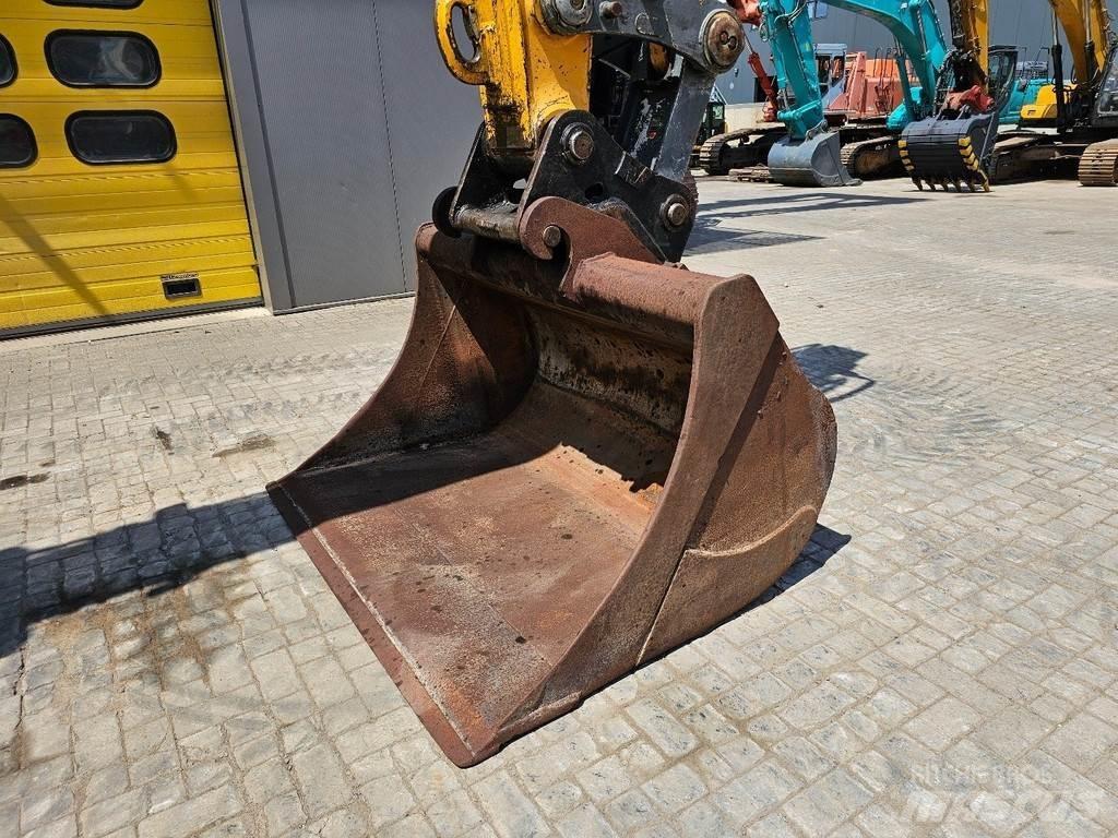 Liebherr 906 Gravemaskiner på larvebånd