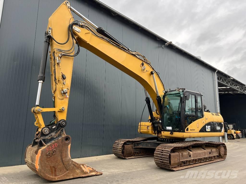 CAT 323D L Gravemaskiner på larvebånd