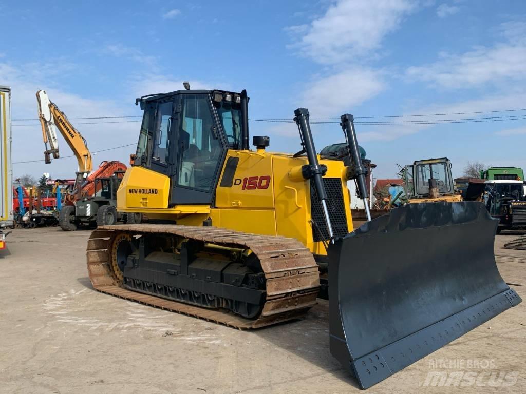 New Holland D 150 Bulldozer på larvebånd