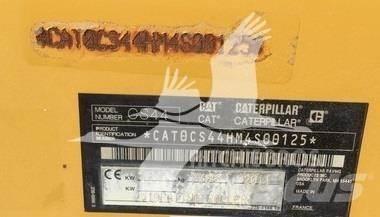 CAT CS44 Enkelt tromle