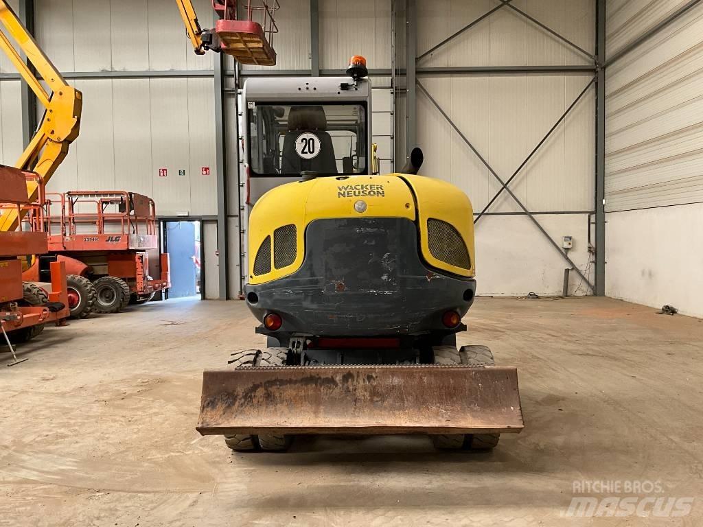 Neuson 6503 WD Gravemaskiner på hjul