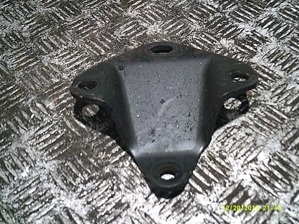 MAN TGS  81417200136 Chassis og suspension