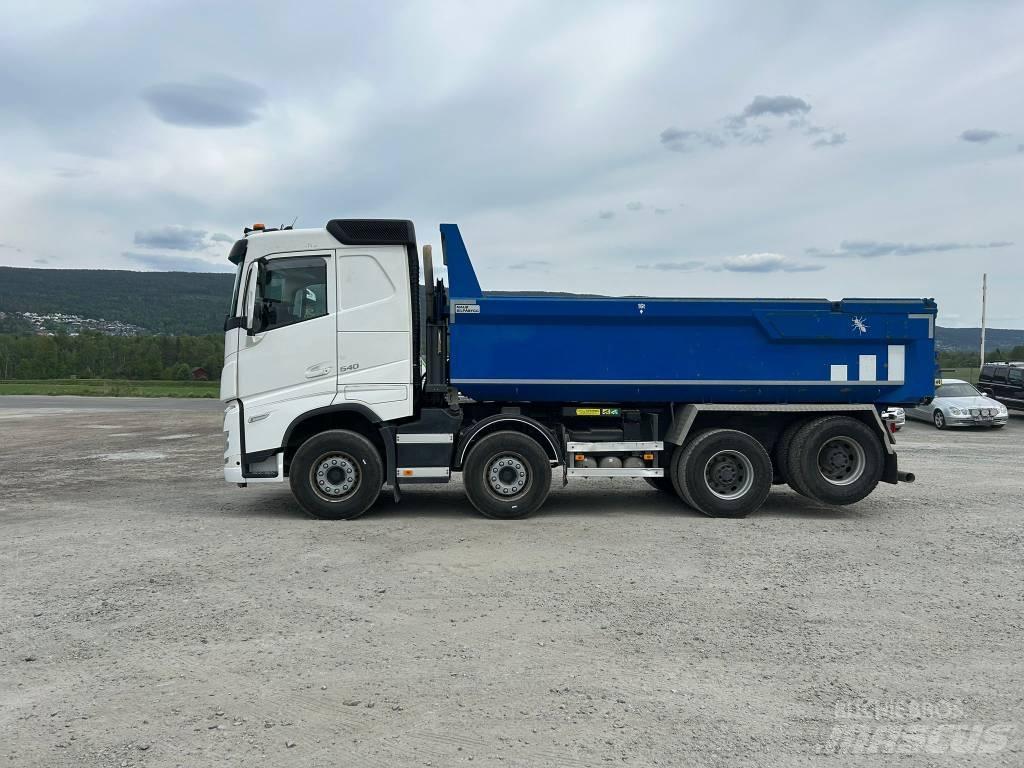 Volvo FH 540 Lastbiler med tip