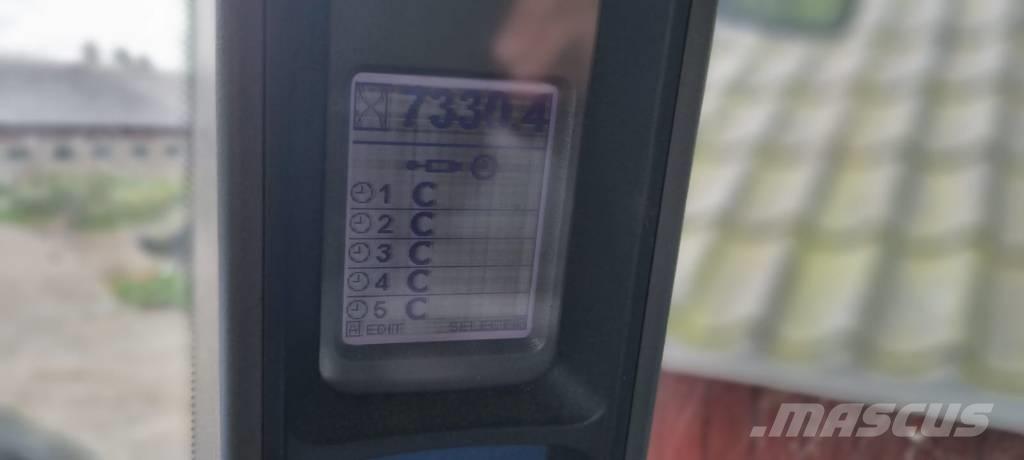 New Holland T 8040 Traktorer